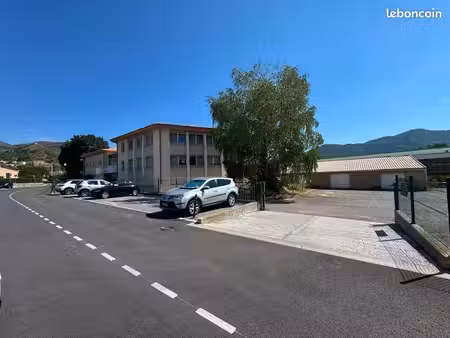 à louer bureaux de 1000m2
