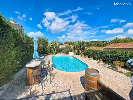 maison 90m2 bord de mer
