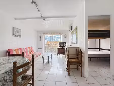appartement canet en roussillon 2 pièces 38.47 m2  garage  proche mer.