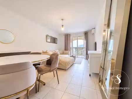 pégomas – 2 pièces de 48 5 m² avec terrasse et parking