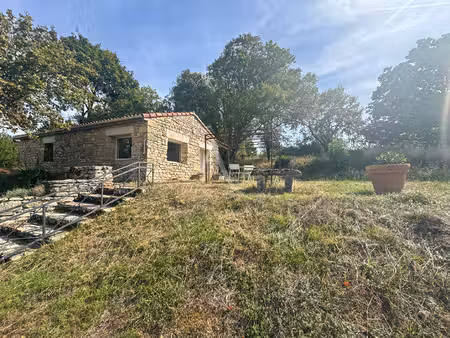propriété d'exception au coeur de 33 hectares avec vue imprenable