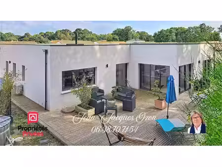 maison contemporaine d'exception de 155 m² ? élégance  volumes et sérénité