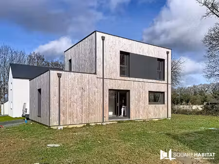 maison pleslin trigavou: belles prestations environ 88 m² habitables