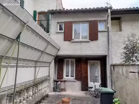 maison 45 m² bien située avec garage et terrasse