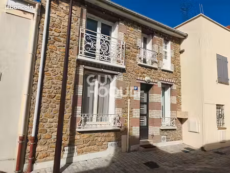 maison de ville 2 pièces 32 m²