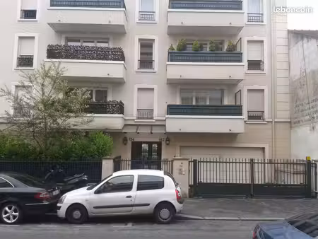 place de parking sous-sol dans copropriété