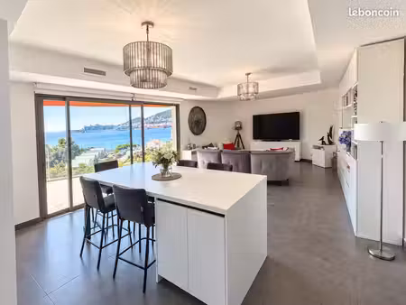 appartement 3 pièces 108 m²