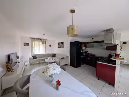 duplex 5 pièces 81 m²