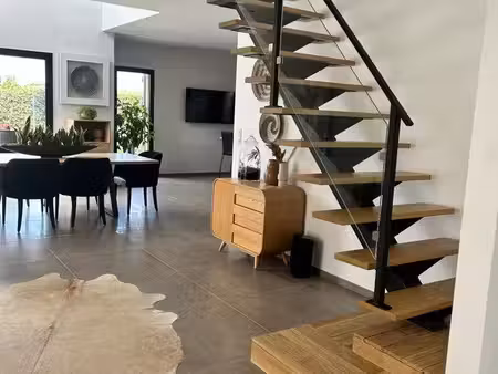 maison contemporaine de 274m2