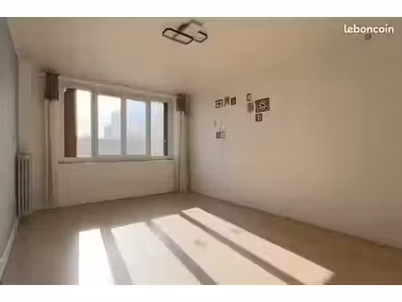 appartement 4 pièces 74 m²