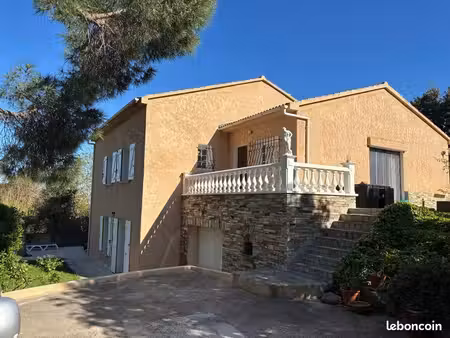 villa 190m2 1490m2 de terrain borgo