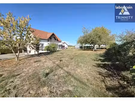 maison 7 pièces 145 m²