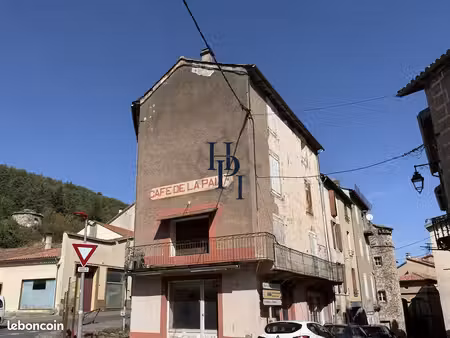 maison 7 pièces 277 m²