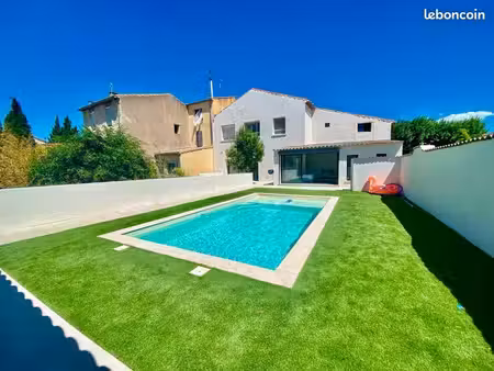 ? à vendre – maison ( appartement ) de plain-pied 140 m² avec piscine  jardin et garage