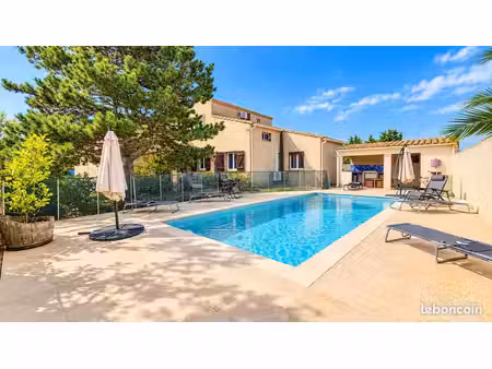 maison 6 pièces 181 m²