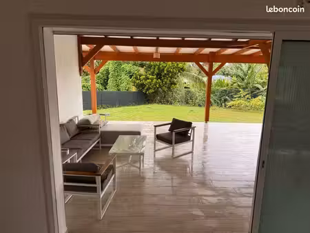 villa dans un environnement calme et paisible