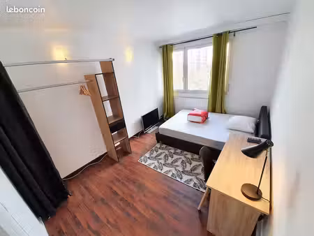 location avec le service de ménage à massy