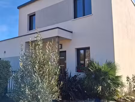 a vendre jolie maison contemporaine à 15mn de caen