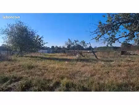 terrain 1 378 m² coux