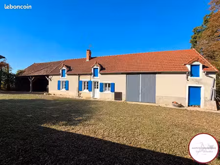 maison 2 pièces 77 m²