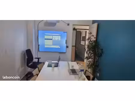 salle de formation ou bureau à partager