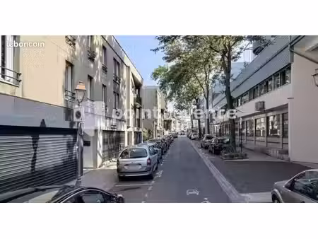 local commercial 110 m²