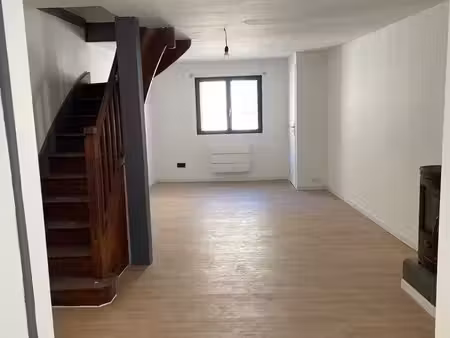 maison 2 chambres  70 m² grand garage