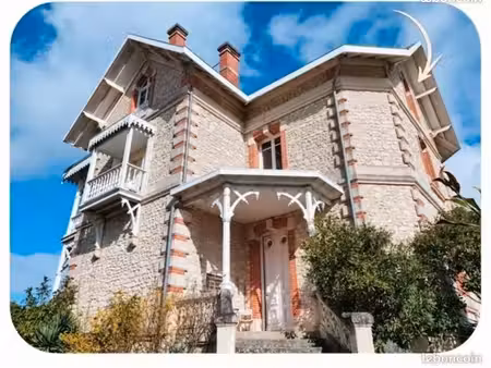 élégant studio❤️royan pontaillac  vacances à pieds?  bâtisse classée au patrimoine ⭐