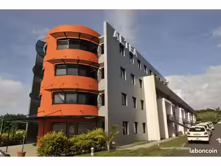 bureaux 107 m² – la mare  sainte-marie
