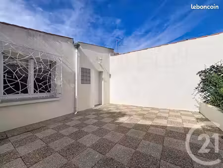 maison 3 pièces 77 m²