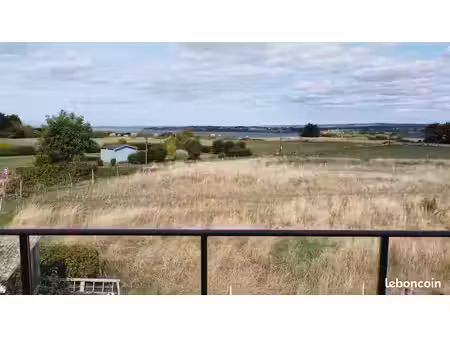 maison. 5 pièces. 145 m2