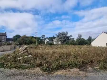terrain 557 m² lanvallay