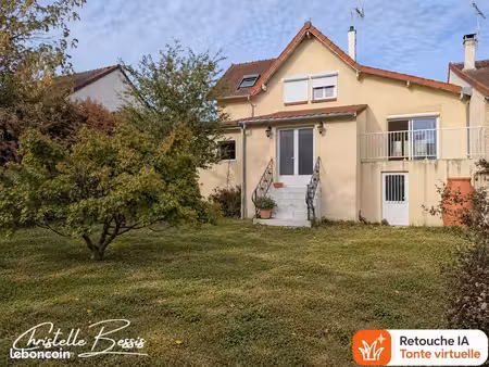 maison 6 pièces 123 m²