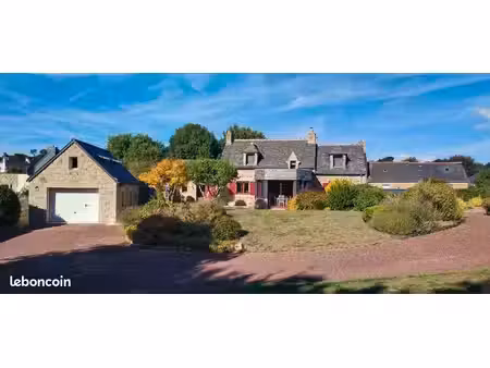 jolie maison en pierre
