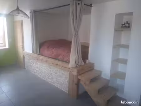 studio meublé