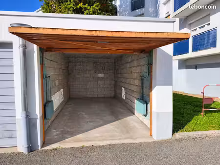 a vendre box garage