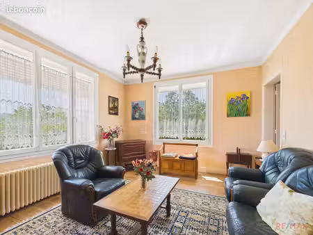 exclusivité - spacieuse maison familiale de 145 m² avec grand jardin – besançon