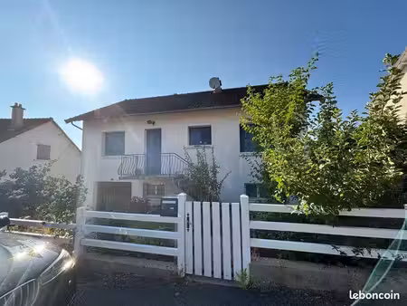 grande maison familiale à bourganeuf