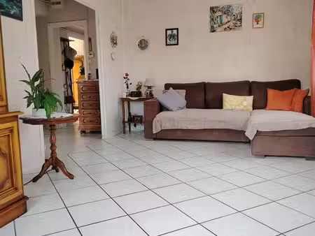 appartement 4 pièces – 76 24 m² proche centre-ville valence balcon  cave
