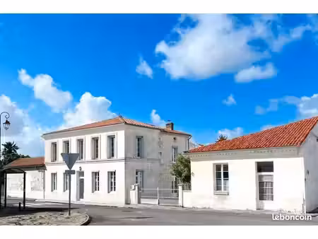 sans intermédiaire