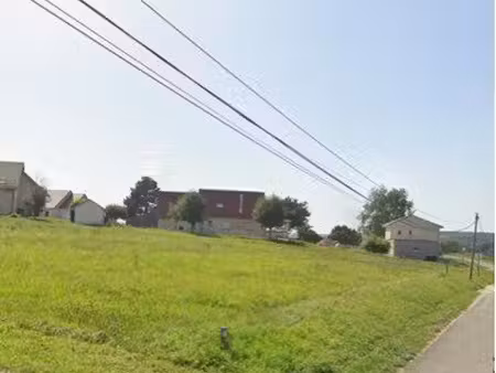 grand terrain viabilisé 1 468 m² – au calme  proche marnay