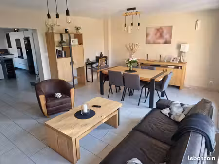 maison familiale rénovée avec piscine  grand jardin et double garage – marcilly-sur-tille