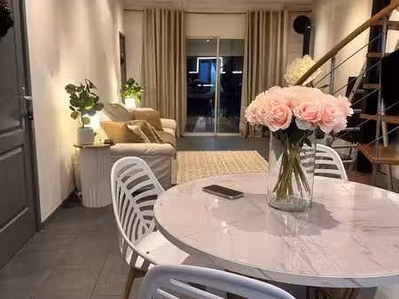 maison familiale rénovée – toiture refaite en 2020 – dpe c – 4 chambres + bureau – seul cr