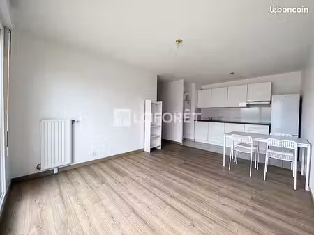 appartement 3 pièces 55 m²