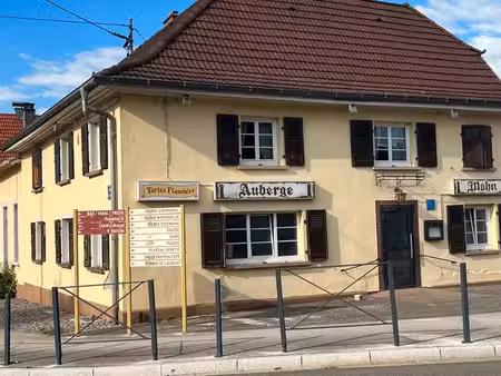 restaurant et maison d'habitation