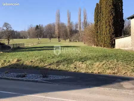 terrain 1200 m² durmenach