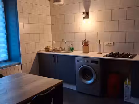 location appartement f3 25490