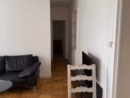 location grand t3 meublé de 68 m² – cuisine rénovée – 2 chambres