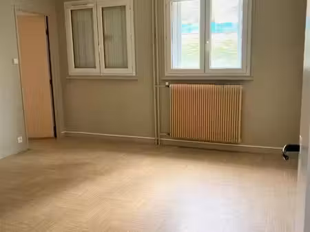 appartement 3 pièces 55 m²