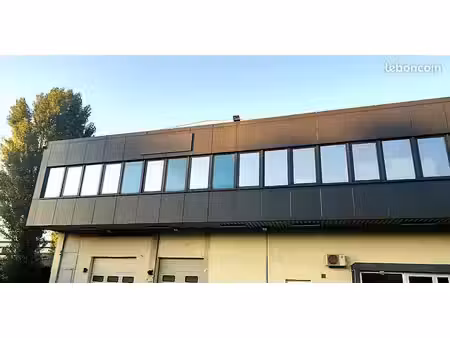 plusieurs bureaux à louer